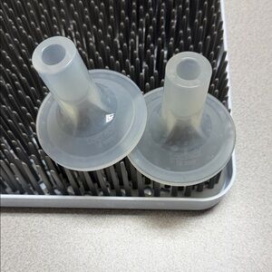 15mm LacTeck Baby Motion silicone breastpump flanges (1 pair)